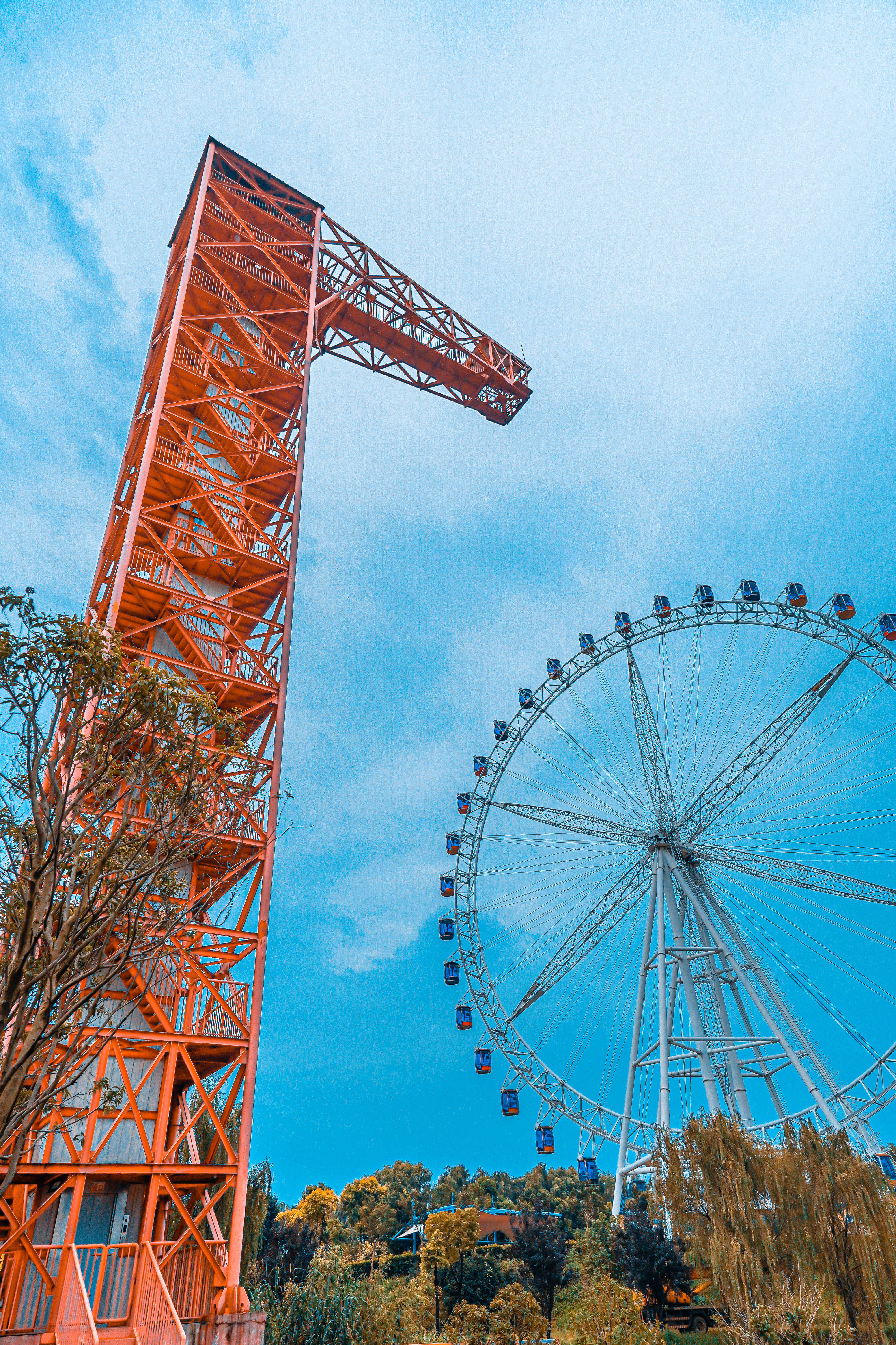 镇江哪里有游乐场(华东最长玻璃栈桥,镇江开心休园,一张门票·三园