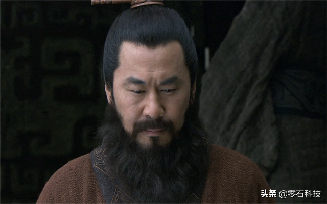 在三国中，陶谦三让徐州，背后刘备做了什么事情让他如此放心？
