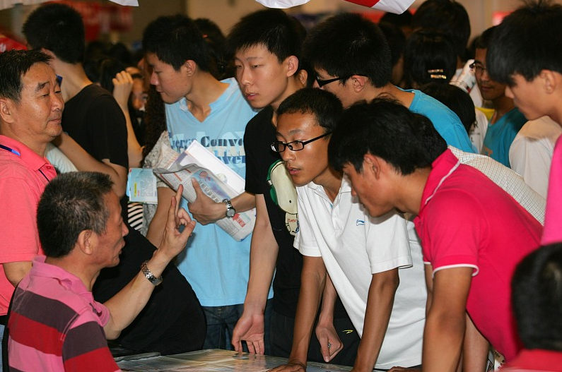 山西这所大学“好神秘”，新生入学要签保密协议，适合中等生报考