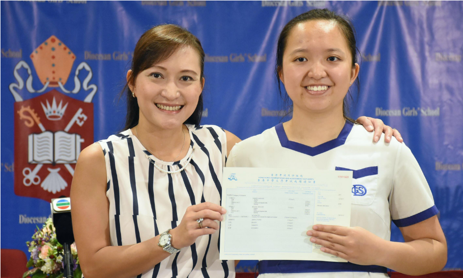 高考“神仙”卷面走红，字迹工整惊艳众人，阅卷老师舍不得扣分