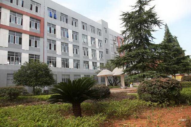 湖南常德五所好高中，2020高考创佳绩，鼎城一中摘得省文科状元