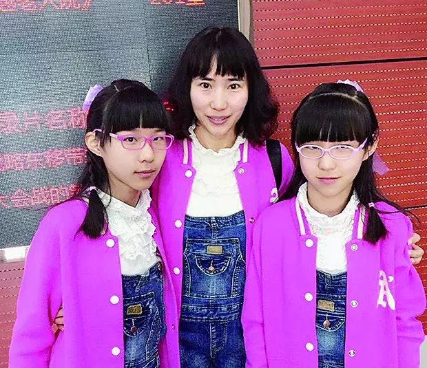 妈妈做的一切都是为了好好活着——这几位母亲的故事,看哭所有人