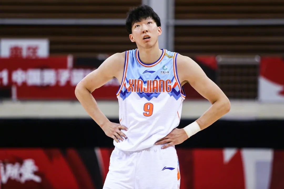 为什么cba全是广告(为什么CBA不能像NBA一样，人员流动？原因有3点)