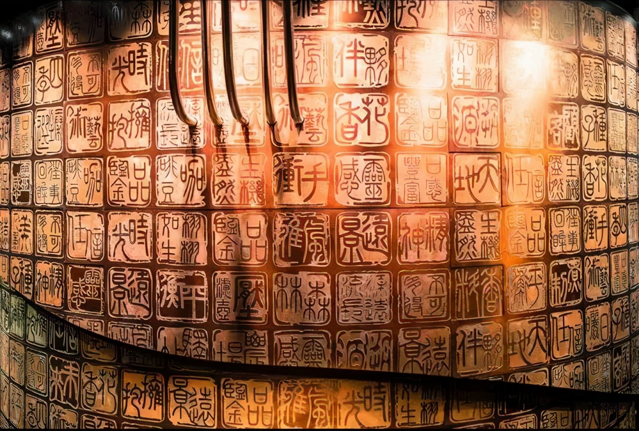 价值1332亿的星巴克再次火上热搜，它为什么那么红呢？因为LOGO?
