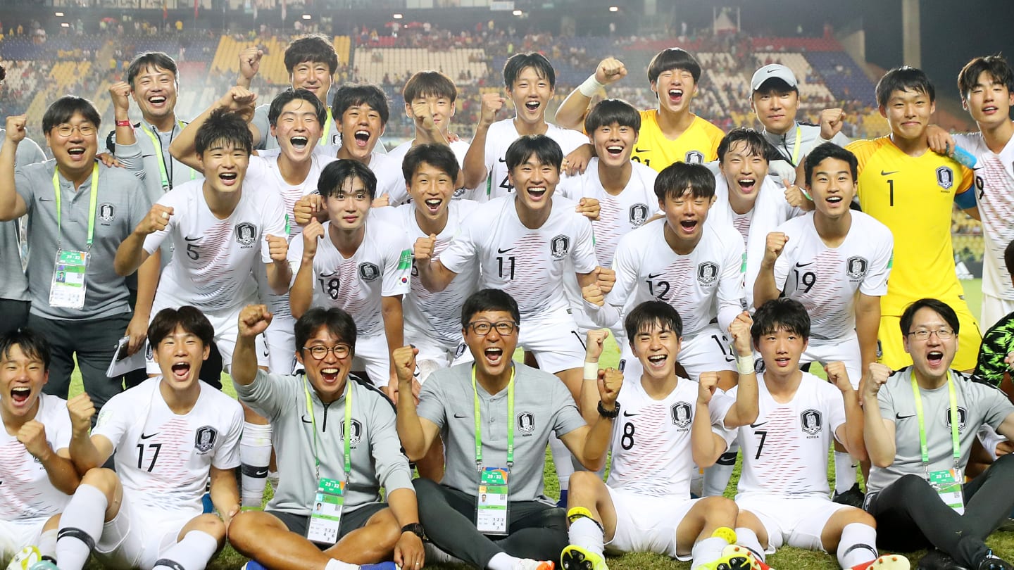 u17足球世界杯韩国队(日本、韩国晋级U17世界杯淘汰赛，中国则只派去了一支裁判组)