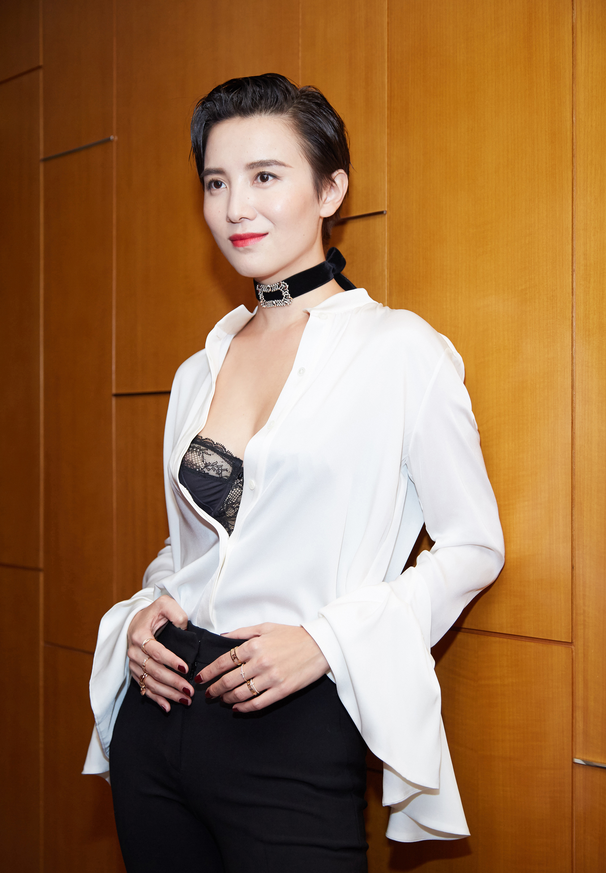 小宋佳:拍戏无尺度获奖无数,却因当小三逼宫刘蓓被痛骂十几年