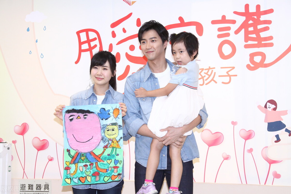 瓷娃娃福原爱 h（不伦恋丑闻导致形象大跌，福原爱盼中国网友支持？东京奥运会开幕式上，“瓷娃娃”频频示好中国队）