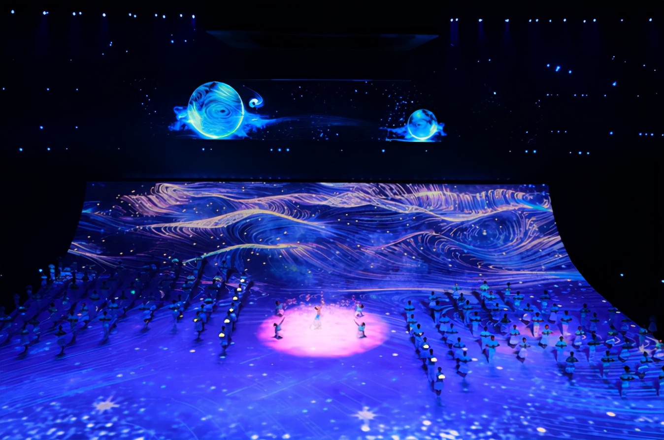 ȫ����ʮһ����˻��ߵڰ˽��ذ»ῪĻʽ����չ�ݲ��