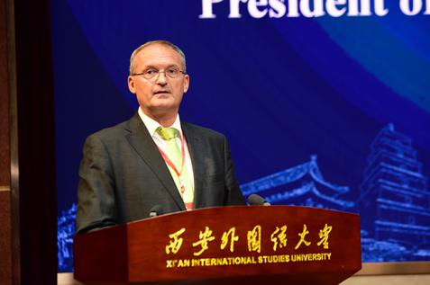 近日，来自国内外40多所高校校长、专家和学者直奔西安，只为这件事