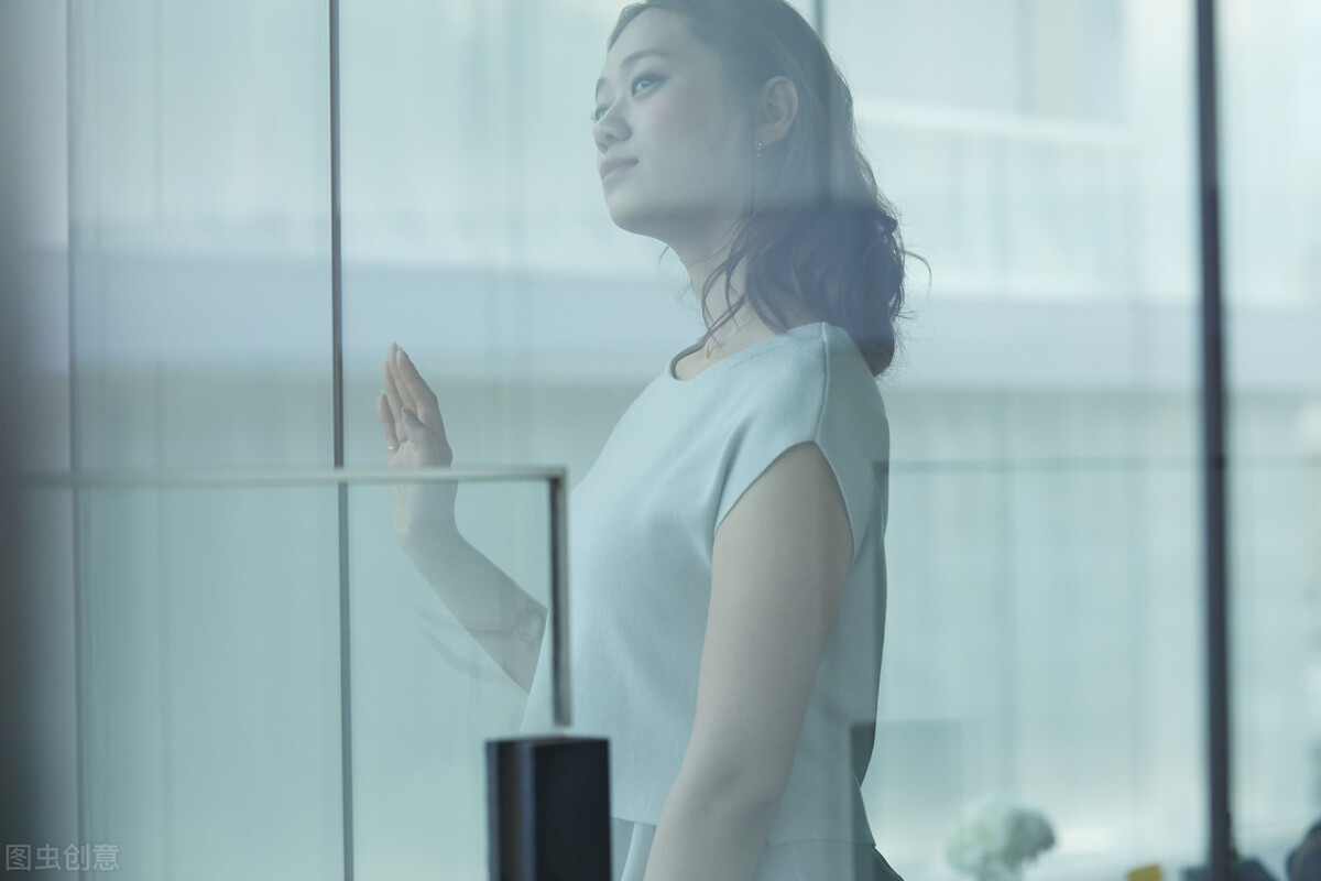 有一种爱情—回避型人格的爱情