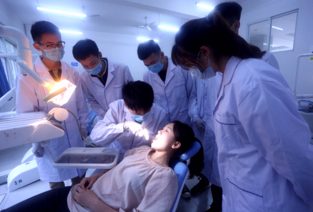 未来适合女生选择的专业，好就业前景好高收入，家有女儿的可留意