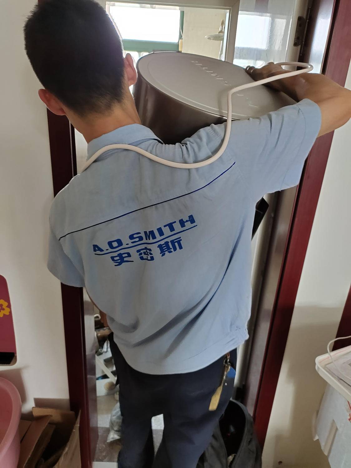 升温快保温强，无需更换镁棒-史密斯60升电热水器E60MDF