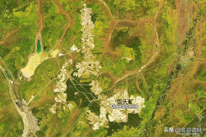 俄罗斯中部阿尔丹矿区的黄金开采