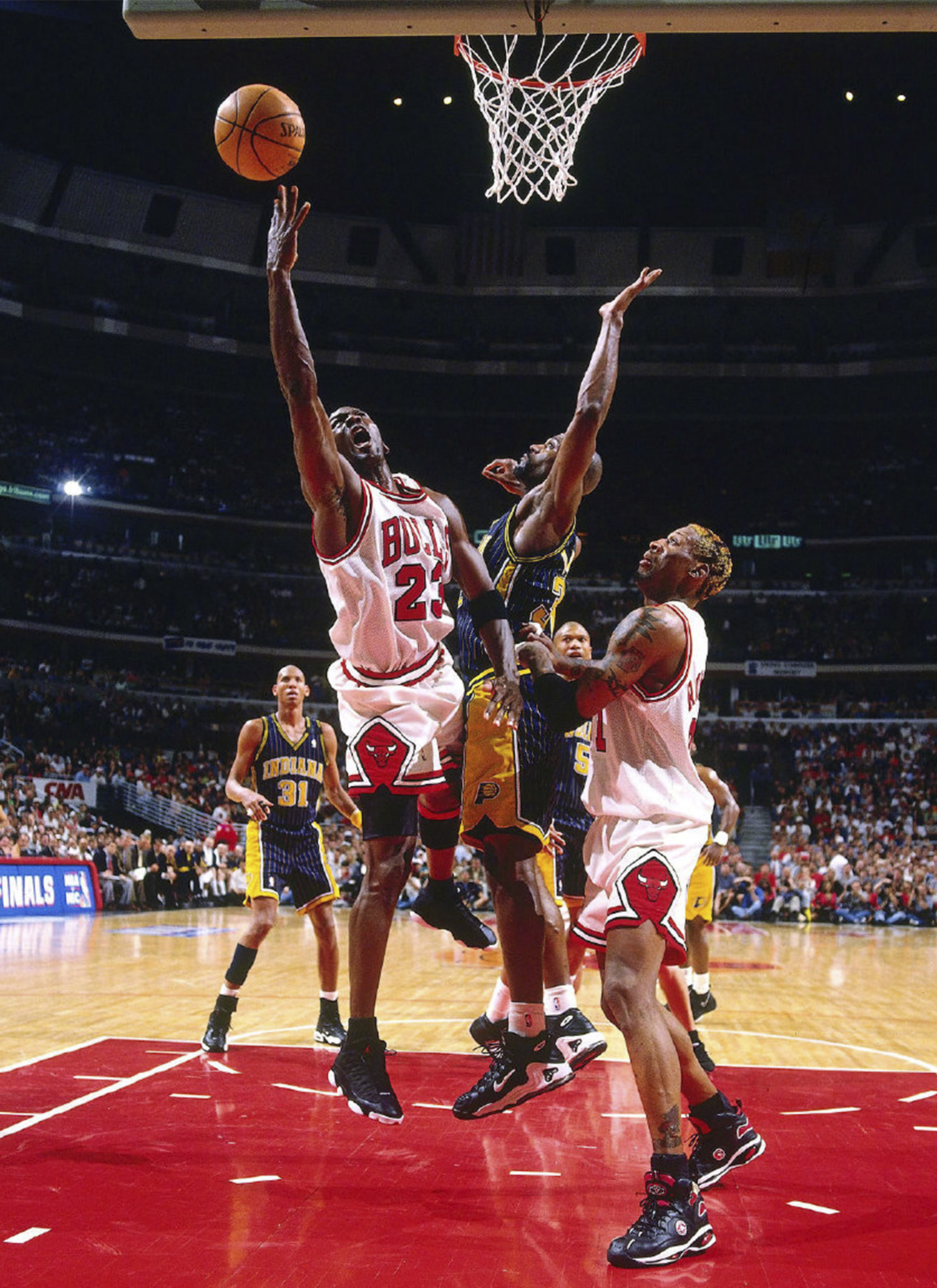 篮球打全场要注意什么(篮球防守的基本知识)