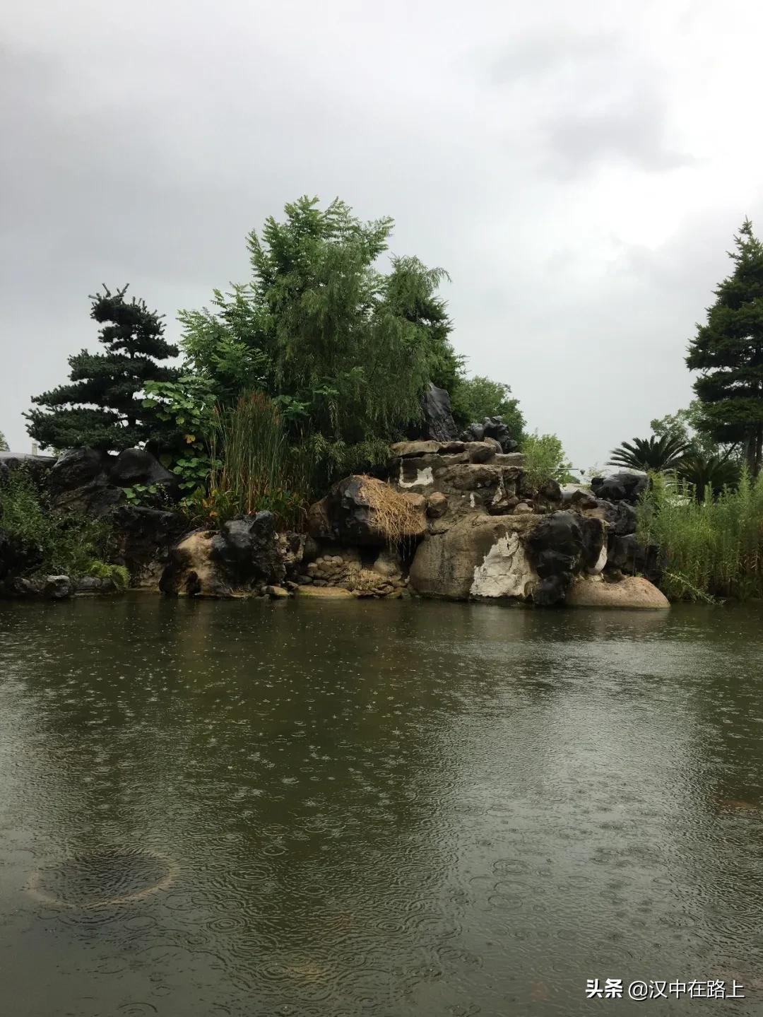 那些飘落在汉中的蒙蒙细雨，唯美了整个夏天