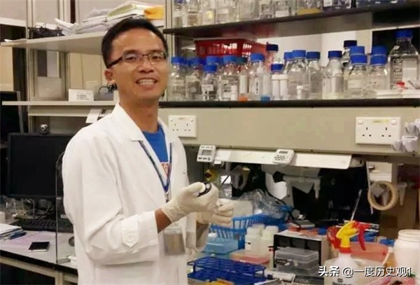 17年前，高考900分摘状元，考上北大的广东小伙，近况怎样？