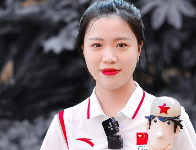 清华“特等奖学金”评选公布，杨倩入围引发争议，体育好就够格？