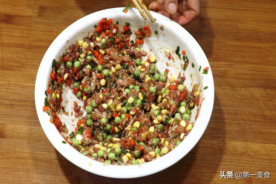 水晶饺子皮的做法,水晶饺子皮的做法和配方