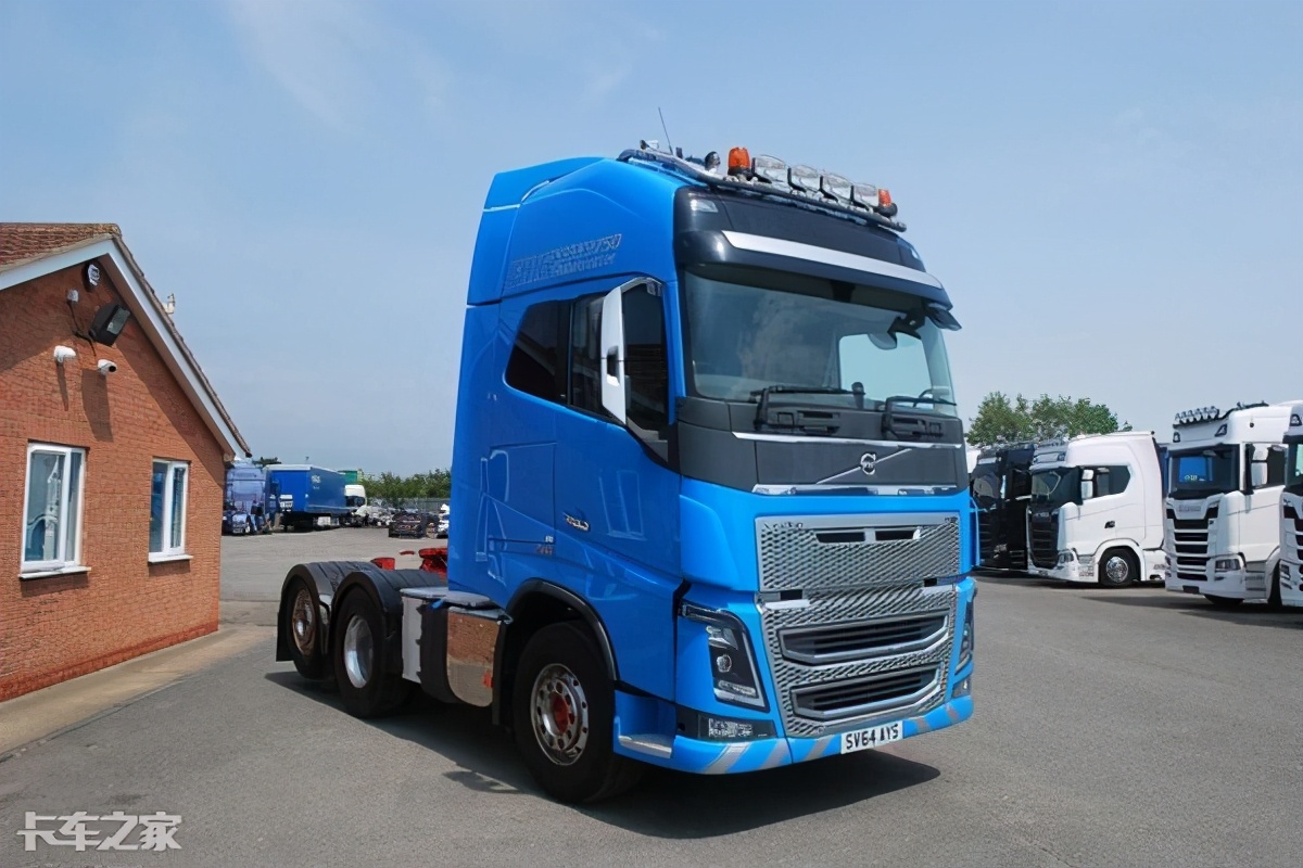 沃尔沃fh16舒适性升级,带专属软质地毯,卧铺宽度超一米