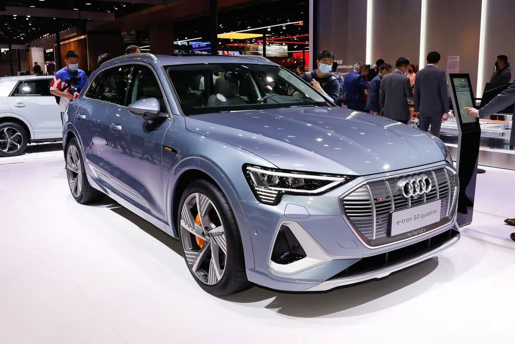 纯电动汽车:奥迪e-tron,纯电续航500公里,还是四驱SUV