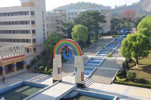 恭喜！广东考生一下迎来三所“新公办大学”，考生直言：太幸福了