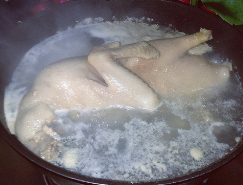 麻油鸭的正宗做法（麻油鸭的做法和配方窍门）-大连信息网