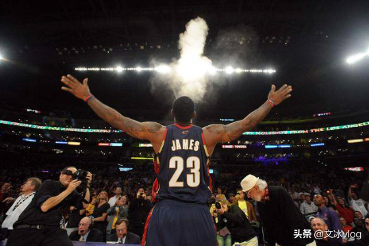 nba小皇帝（细数NBA巨星之小皇帝-勒布朗·詹姆斯）-华海博客