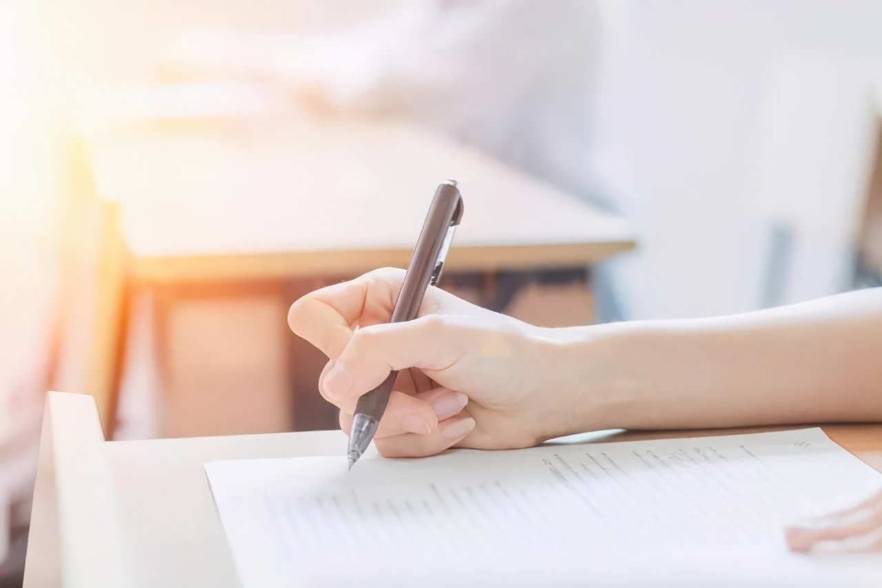 高考：四种身份是“加分项”，最高加20分，普通考生羡慕不已