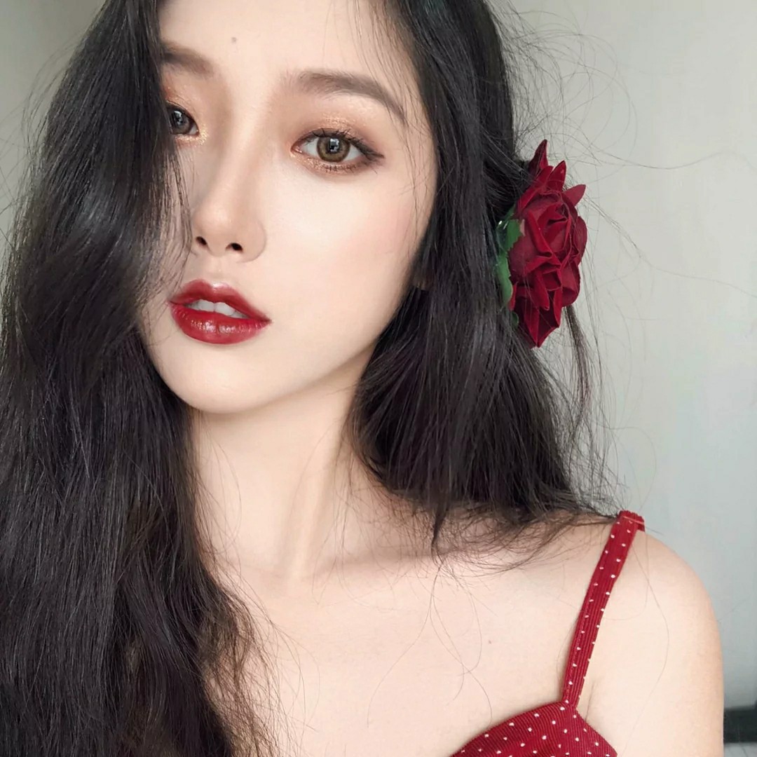 头像(十):港风少女头像