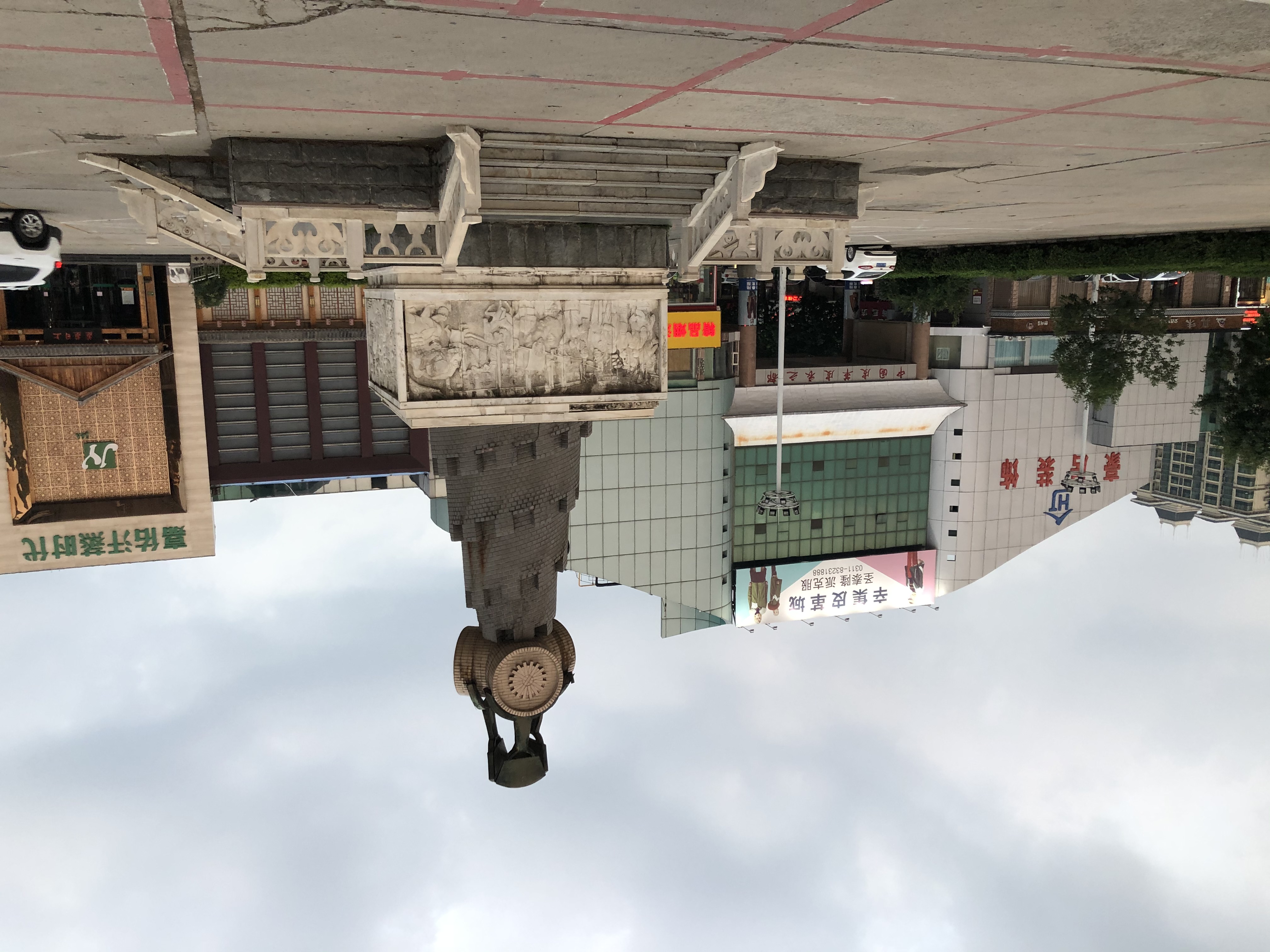 劫杀悍匪潜伏法院22年变副局长：名字成当地政法系统禁忌，其“出色执结能力”可能不实