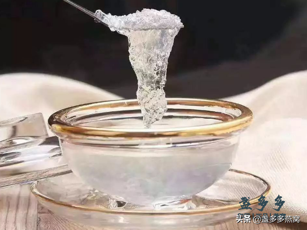 一盏燕窝可以分为几次吃