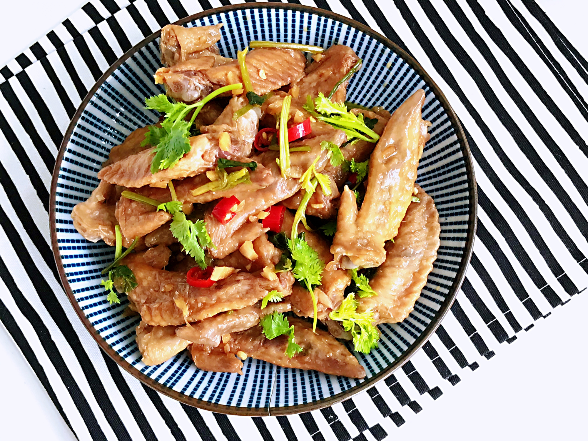 图片[13]-【酸辣鸡翅尖】做法步骤图 走红朋友圈 网友：这吃法太爽了-起舞食谱网