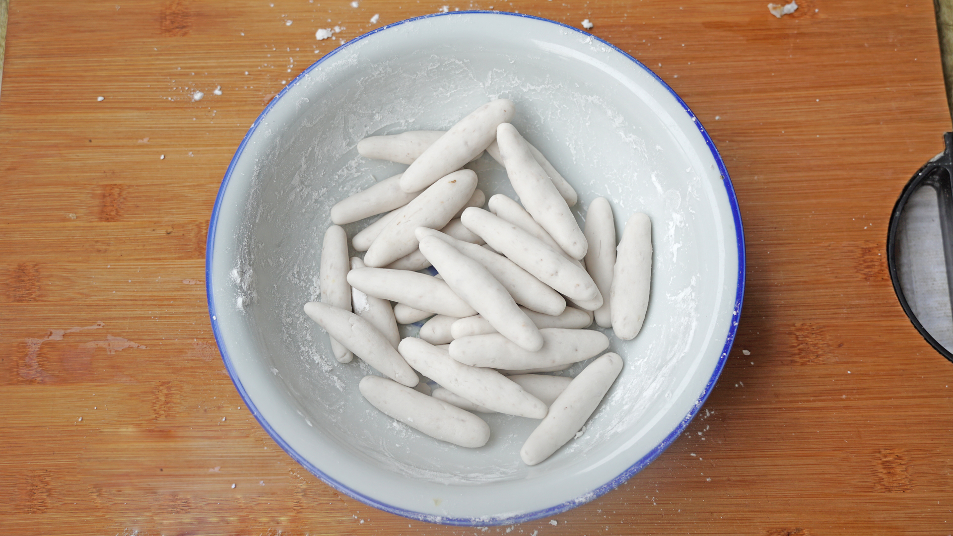 1个芋头，多种吃法，教你冬季最好吃的5种芋头做法，越吃越想吃