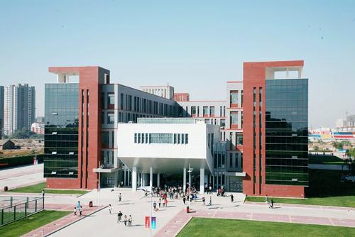 二本线低分就能上的公办大学！这3所大学分数低，很适合低分考生