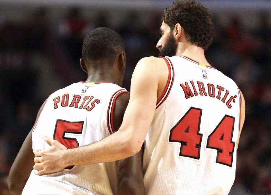 nba为什么打架只用拳头（NBA著名3大内斗事件：科尔用拳头赢乔丹尊重，科鲨冲突致王朝覆灭）-趣拿体育