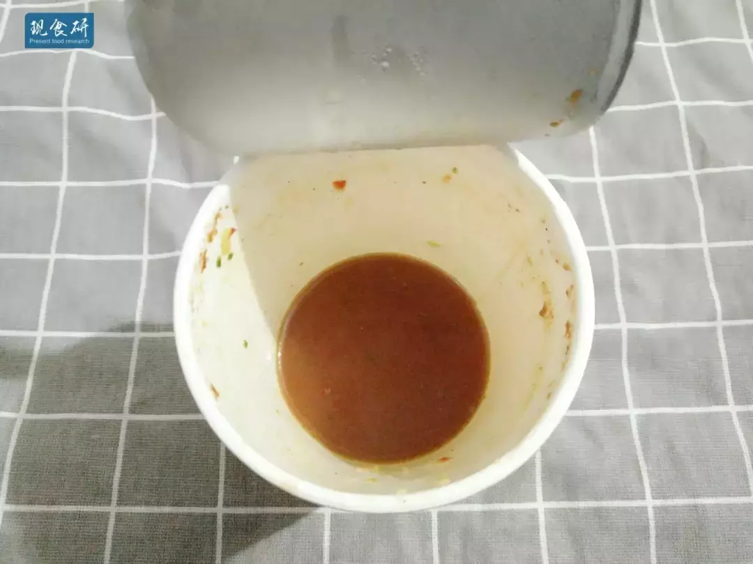 和味拉面辨别（和味拉面和普通方便面的区别有哪些）