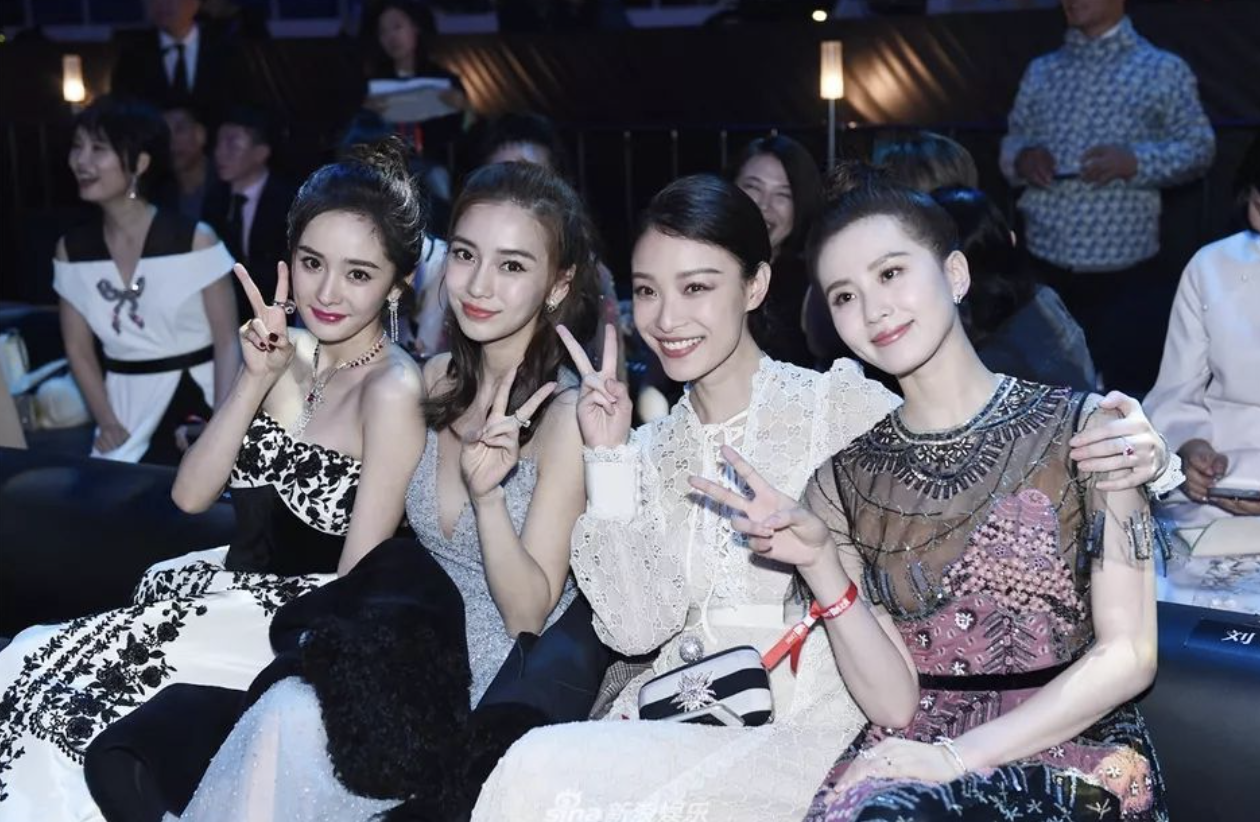 “谋女郎”倪妮的娱圈黑红史，以及当年的“四重门”风波