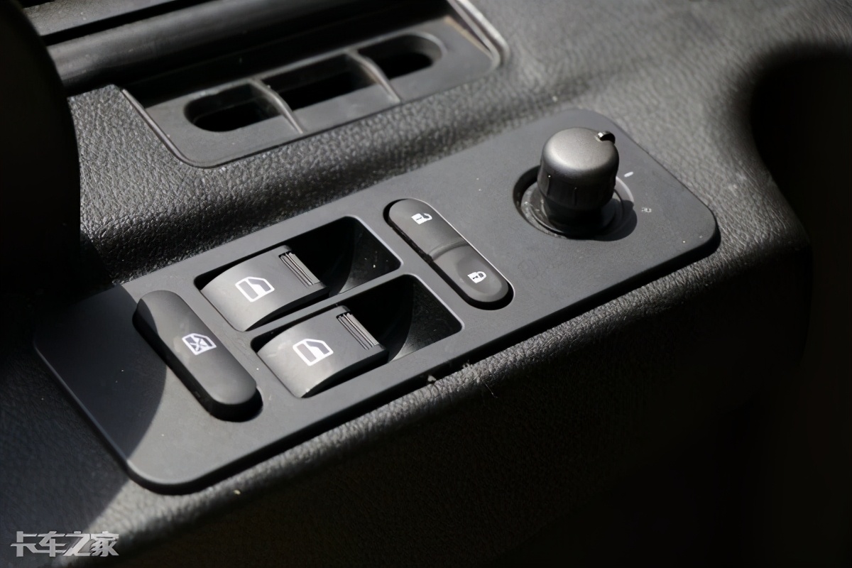 除了550马力自主动力链，汉马H9牵引车还有啥值得骄傲的