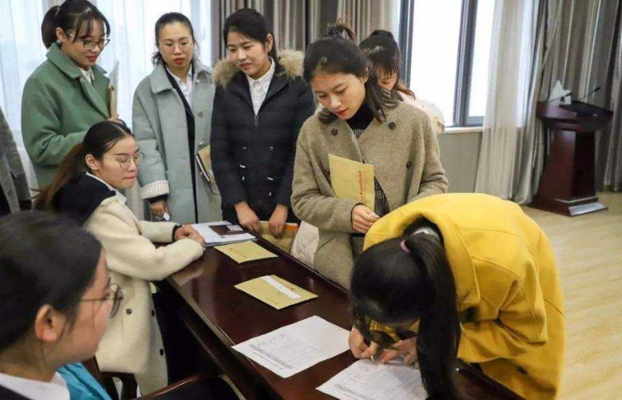 天津这所本科大学“好可怜”，名字像野鸡大学，常被误认为是专科