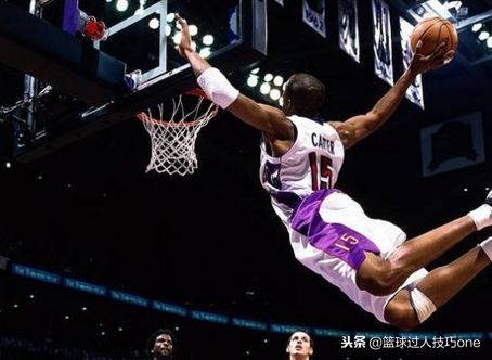 卡特为什么当nba第一扣将(41岁单手转身暴扣！卡特的扣篮为何难以超越？一串镜头告诉你答案)