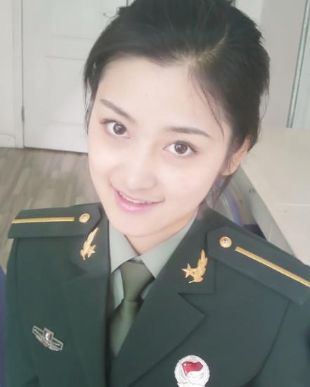 2021当兵有新政策，专科生参军后将免试读本科，学生需要把握机会