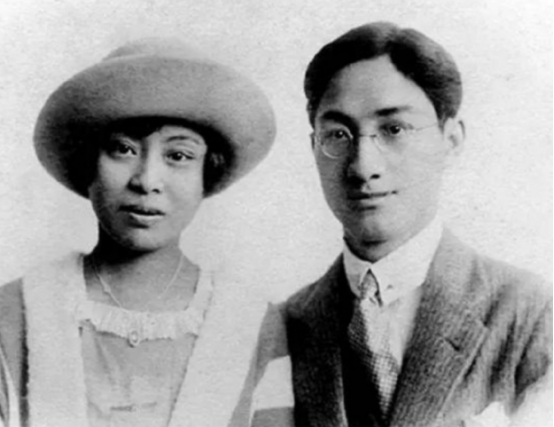 徐志摩去世后，留下遗物《康桥日记》，林徽因抢夺后为何将其烧毁