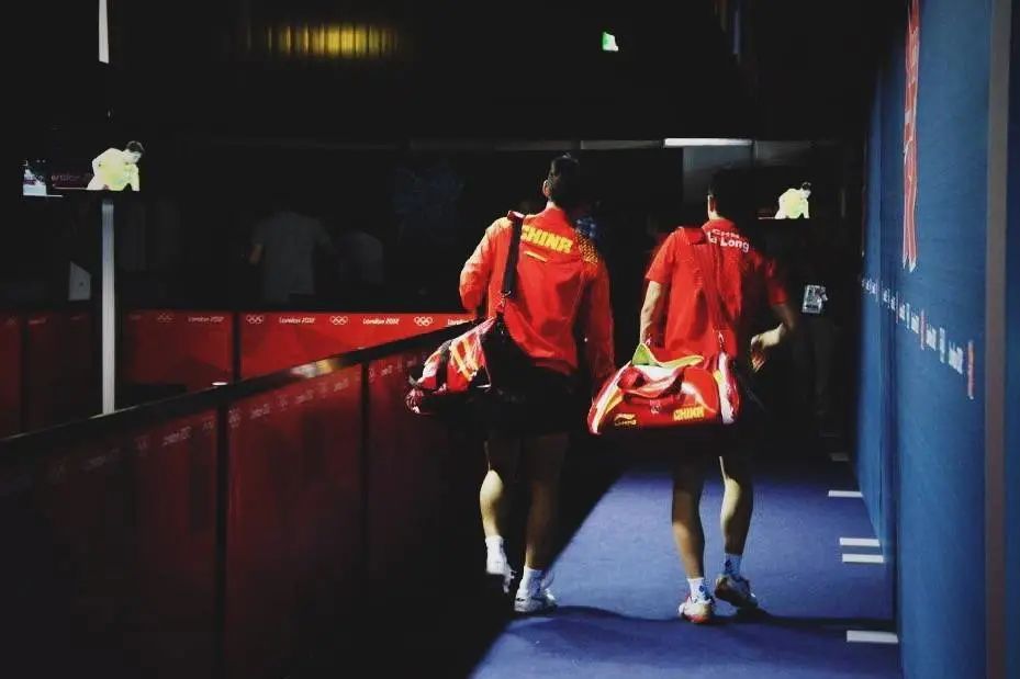 国乒三剑客同人文(许昕一句"相信自己,马龙",惹网友直呼:国乒三剑客