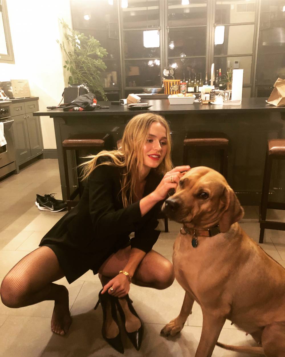 来看雄鹿和国王,只可惜霍纳女儿名花有主)