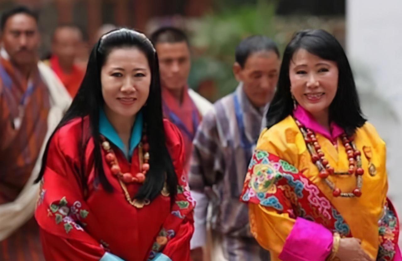 雪山孕育美人,不丹5公主凤眼迷人,4王母风韵犹存,老国王有福