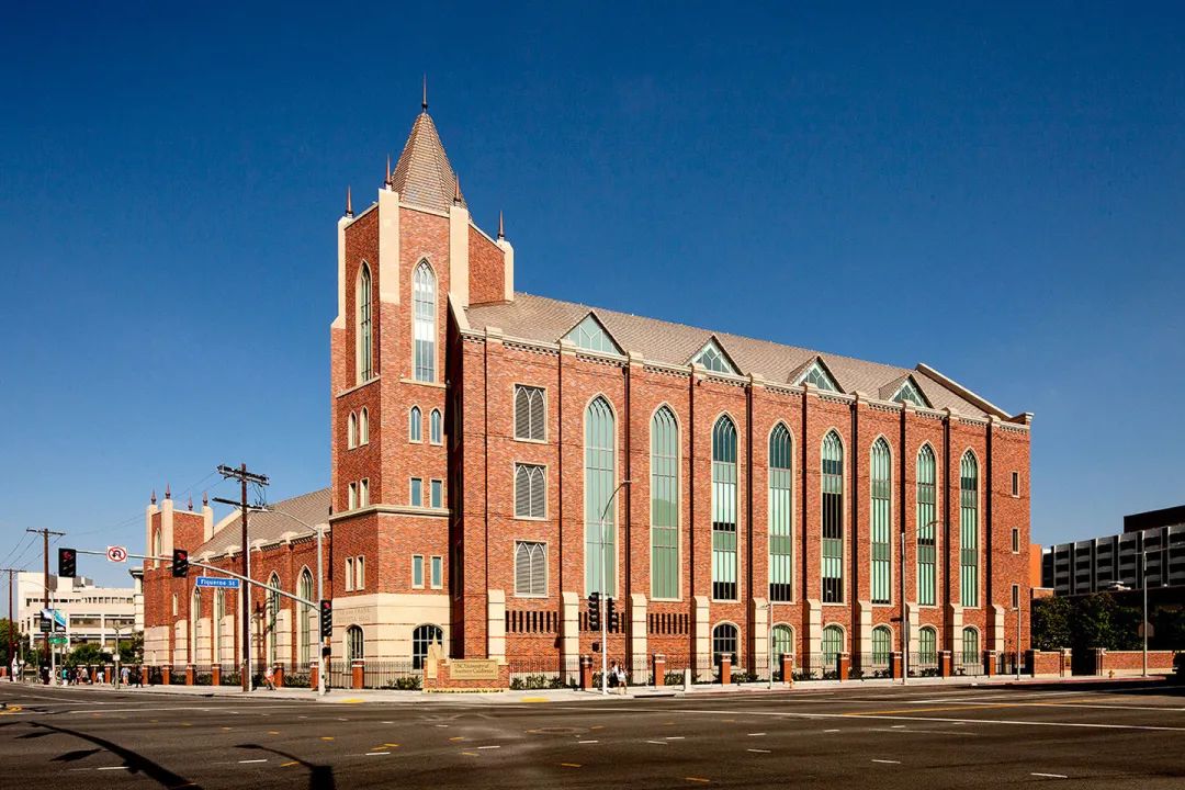 南加州大学 | 坐拥全球排名第二的电影学院与全美最好的商学院之一