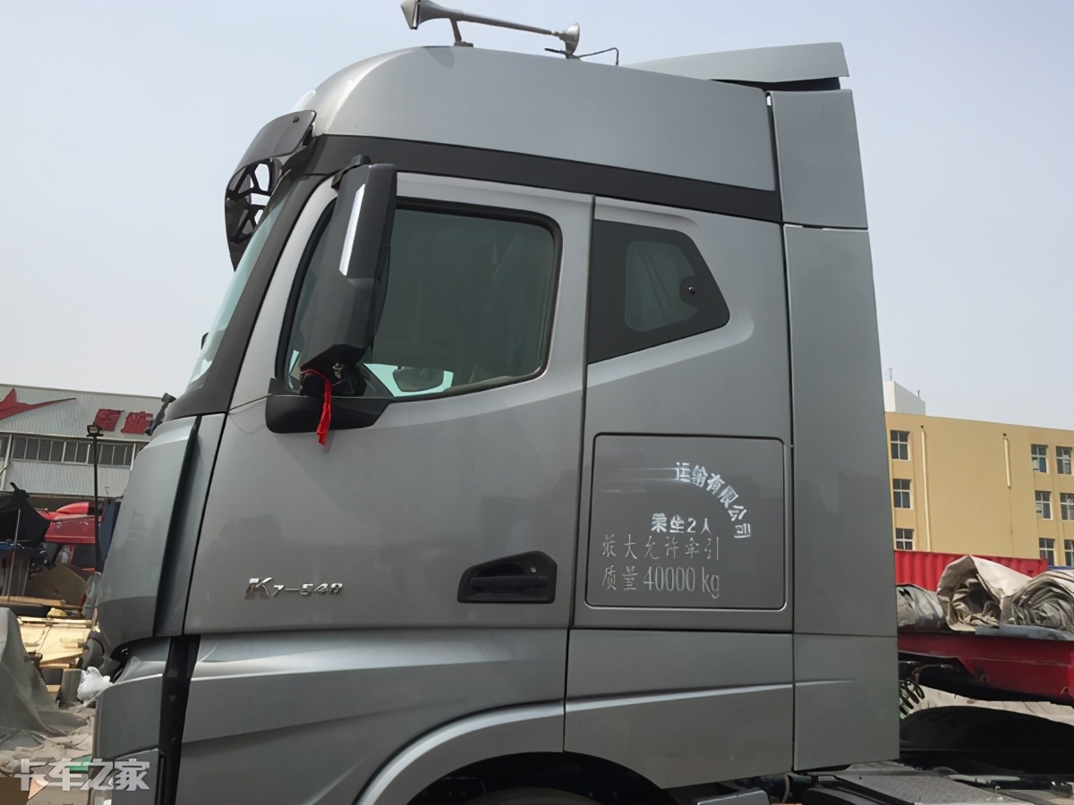 半挂车头价格新车实拍江淮k7顶配牵引车