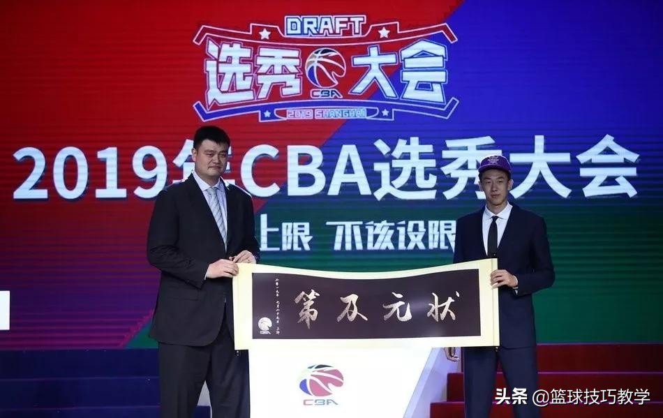 为什么打篮球太猛要叫cba(16 7，CBA状元太猛了吧，马布里直言能进国家队)