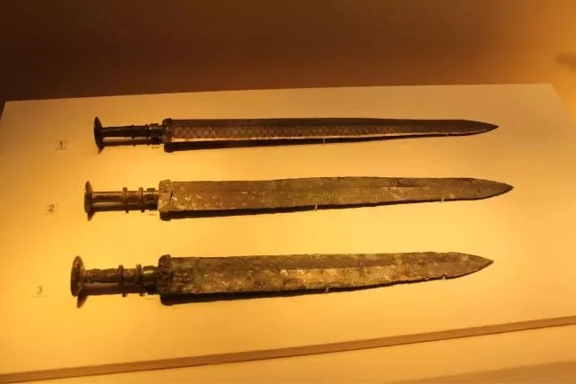 古代剑文化：手中有剑，做一场千年江湖梦