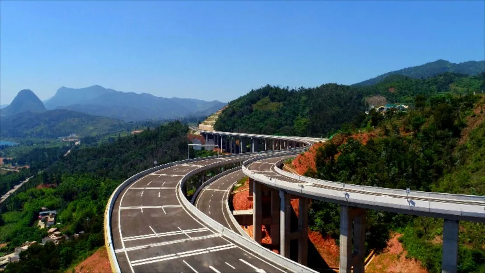 喜！喜！喜！8月31日，澄川高速通车，中老铁路也传来好消息